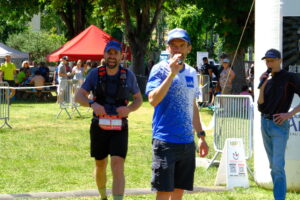 E188507C-9741-4FBC-BEC2-C93DE5CFADE7_1_105_c